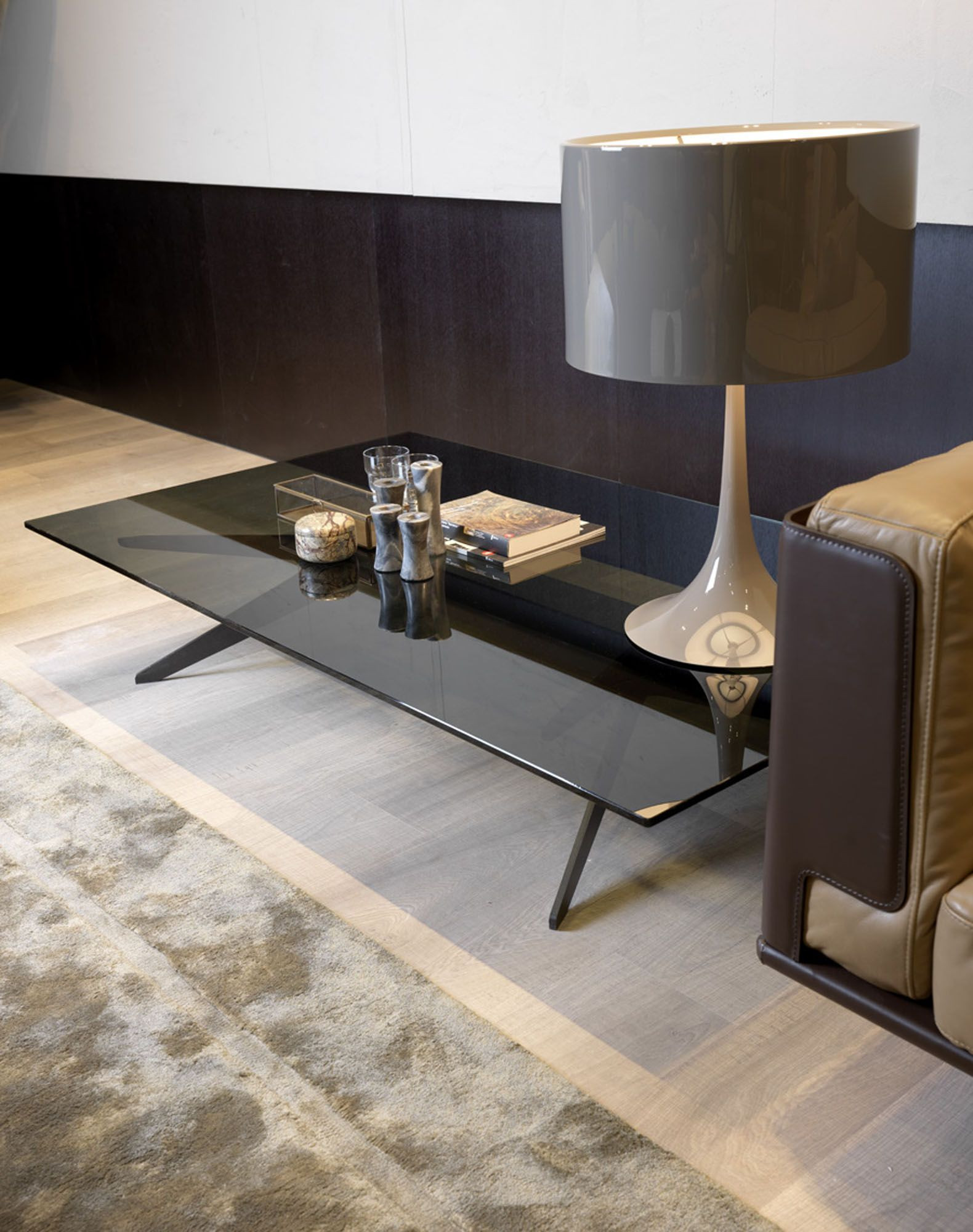Black Imperious Coffee Table designed by Maurizio Manzoni